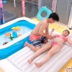 ザ・マジックミラー ぬるぬるオイル素股に挑戦！ 3