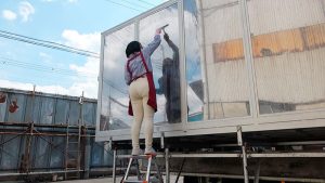 清掃員おばさんのピタパン尻にデカチン即ハメ！