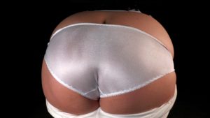 処女肛門 絶頂なるかIN地下 玉乃愛彩