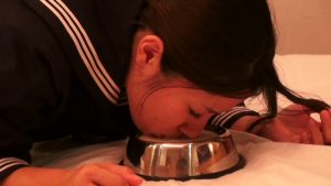 排泄を強要するための監禁 美鈴リリカ
