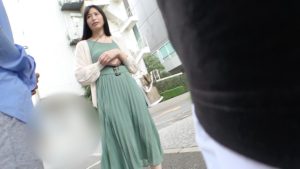 美人妻を《エア騎乗位》で性欲を限界まで引き出す！！