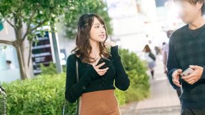 ドMカフェ店員がイラマ唾液ダダ漏らしマニア性交ww