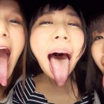 痴女レズに見つめられながらベロキスで迫られる僕