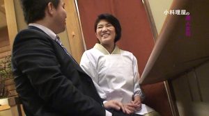 艶めかしいうなじがソソる小料理屋の美人女将とヤリたい