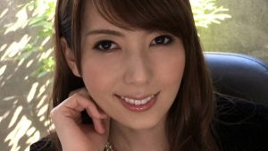 ワキ毛で誘惑する痴女社長 波多野結衣