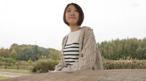 上原千佳 32歳 AV DEBUT