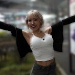 地方出張先で若くて可愛いギャルビッチと相部屋お泊り不倫 バカ楽しいドライブデートしてホテルで無制限生姦1泊2日 春陽モカ