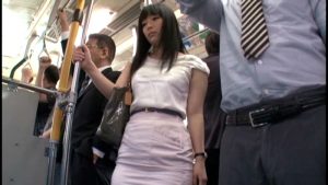 ムチムチタイトスカートバス2 万年発情期