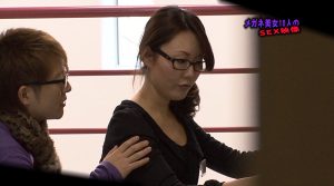 メガネの似合う知的美女10人がアヘッちゃってる映像