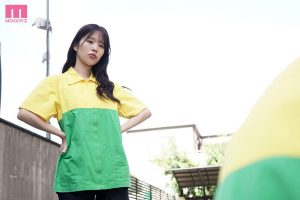 「ちょw恥ずいから見んなし…」いつもは男勝りなバ先のギャルリマ先輩の寝起きすっぴん恥じらう姿が可愛すぎて…シコすぎギャップに朝勃チ●ポ冷めやらず一日中ナマ中出しSEXに明け暮れた 新井リマ