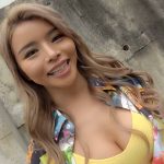 完全プライベート映像 ホテルがプールに！？話題の潮吹き黒ギャル 黒咲華ちゃんと初めての二人きりお泊まり