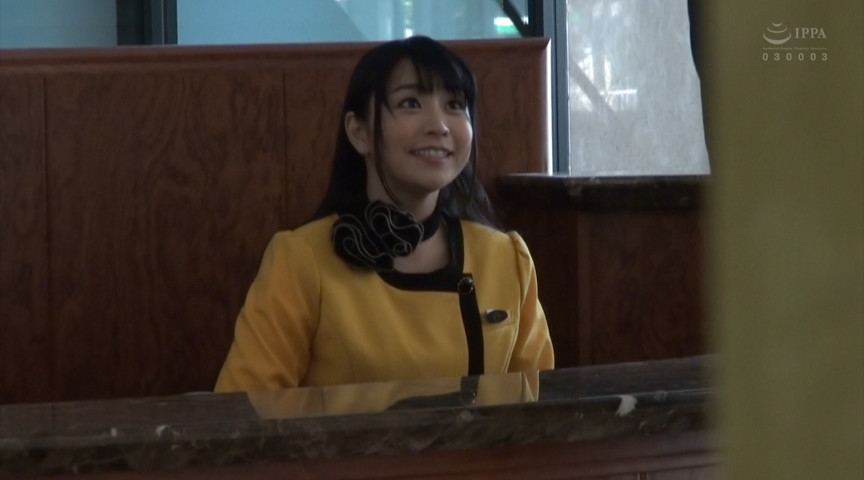 受付嬢in...(○迫スイートルーム) 皆野あい