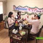 ホームステイでやって来たブラジル美女のスキンシップ